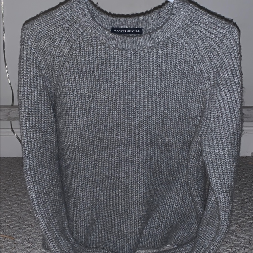 Brandy Melville Grey chunky knit sweater